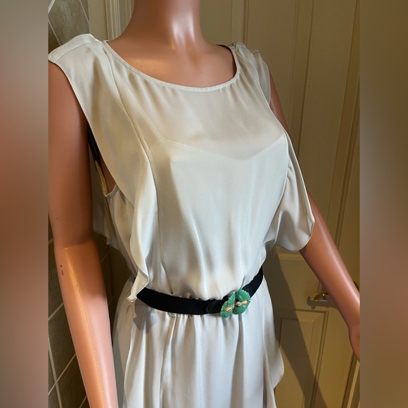 NWT BCBG MaxAzria Kolline Dress, Light Grey, Size M - Picture 6 of 15